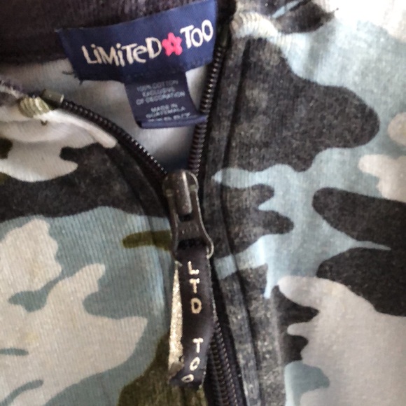 Vintage Limited 🌸 Too Camo hooded zipped jacket - Picture 5 of 14